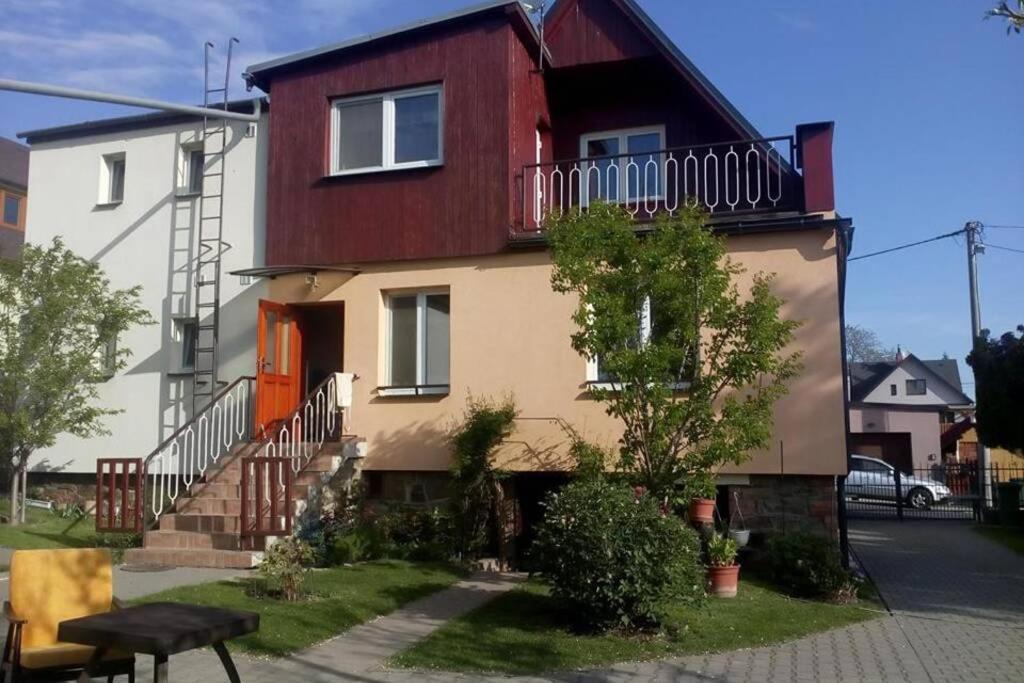 Apartman Se Zahradou Krnov Dış mekan fotoğraf
