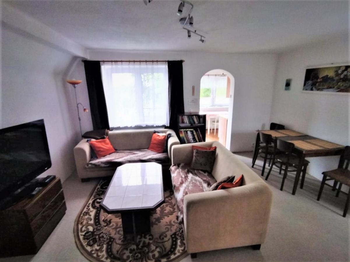 Apartman Se Zahradou Krnov Dış mekan fotoğraf